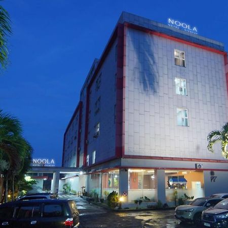 Noola Hotel Cilacap Extérieur photo